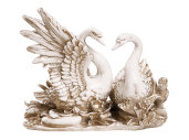 Изображение Статуэтка Royal Flame Лебеди RF1049 IV (Белая коллекция). Цена 3 520 р Заказы по телефону: 8 (495) 926-26-22.